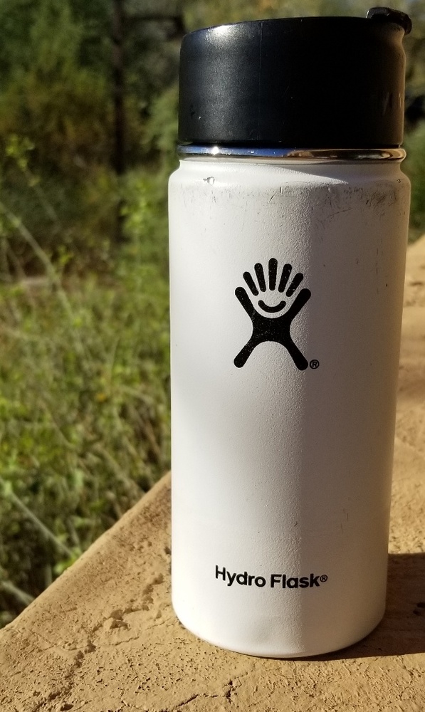 White Hydroflask 16 oz